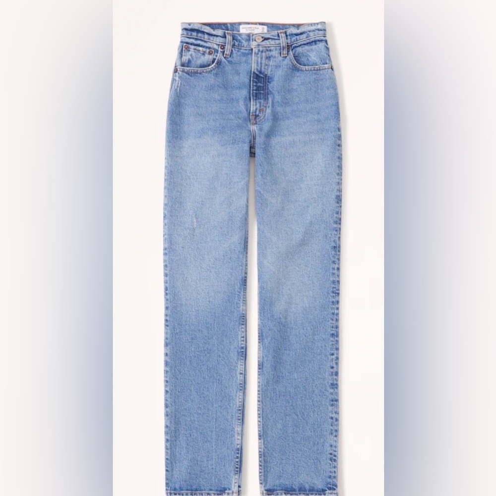 Abercrombie ‘90s Straight Ultra High Rise Jeans (Curve Love)